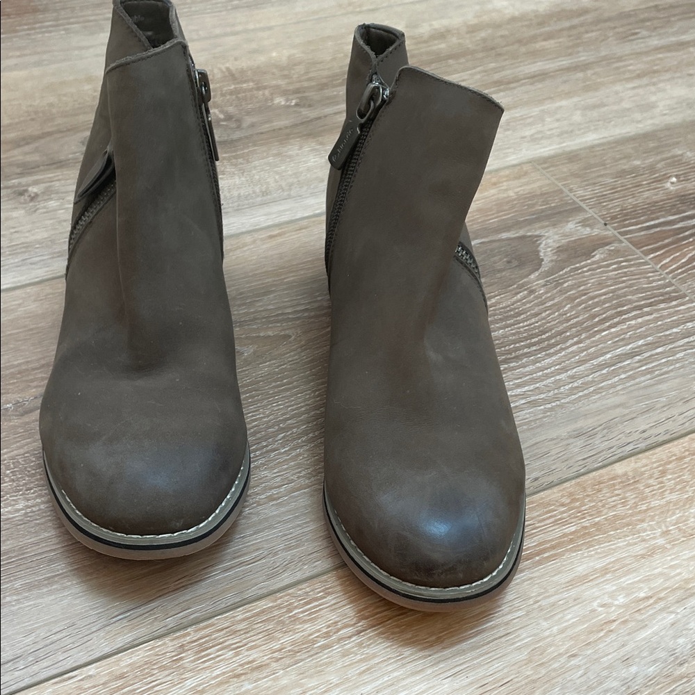 Blondo Brown Ankle Boots